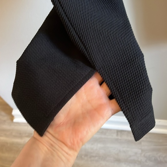 Andria Lieu Black Capri Pants NWT Size Small Elastic Waistband - Picture 3 of 9